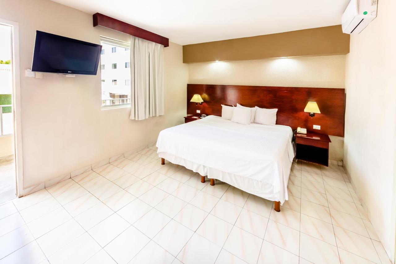 Hotel Maria Del Carmen Mérida Εξωτερικό φωτογραφία